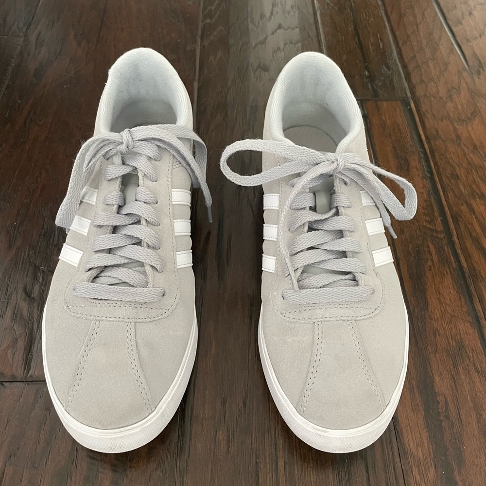 Adidas Neo Courtset Sneaker worn once